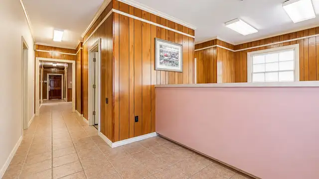 321 S Main St thumbnail 5
