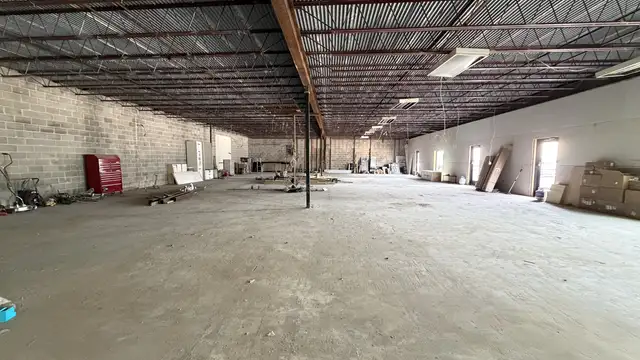 3636 W Esplanade Ave S. Suite B thumbnail 4