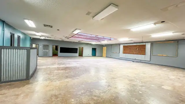 View image 18