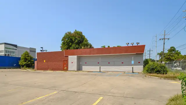 Gentilly Retail Space thumbnail 3