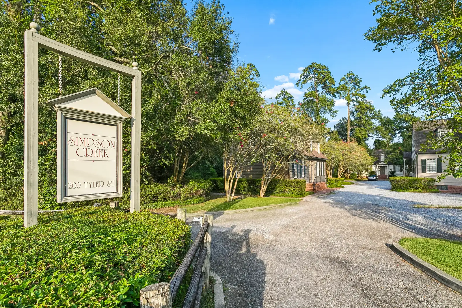 100% LEASED OFFICE IN OLD COVINGTON ON S TYLER ST.