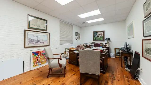 View image 17