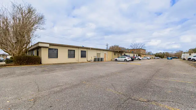 View image 23