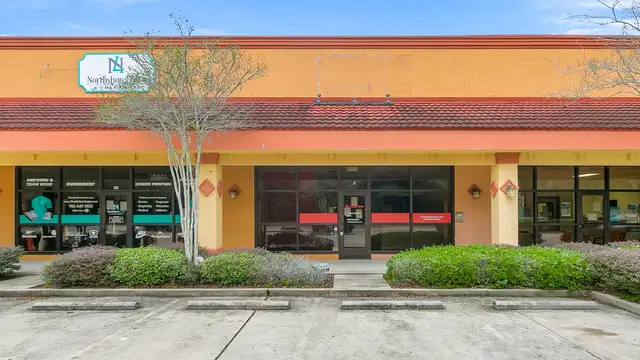 $500/month Rent Special | Retail / Office Space For Lease +/-1,384 sf thumbnail 4