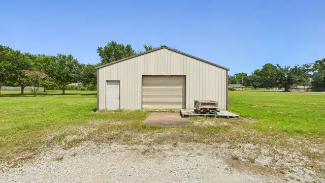946 Austin Rd thumbnail 3