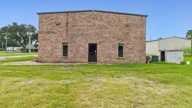 View image 11