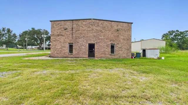 View image 12