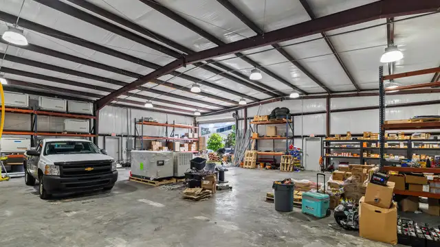 1429 N Collins Blvd thumbnail 5