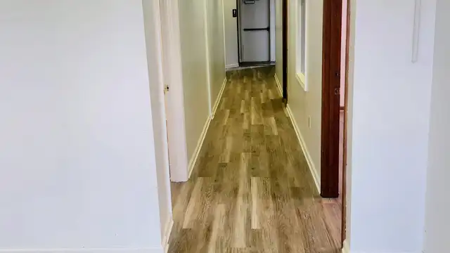 1058 E Worthy St Suite A thumbnail 3