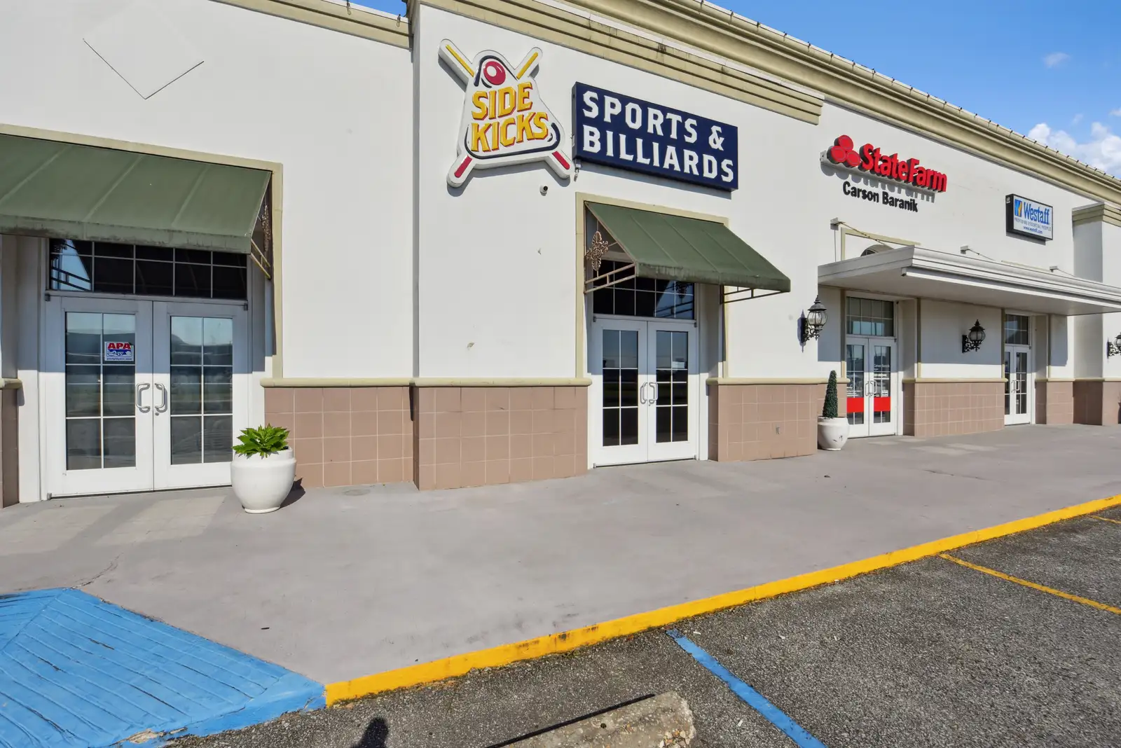Heritage Parkway Shopping Center image 9