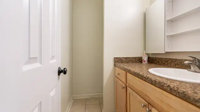 8220 Goodwood Blvd  Suite 2A thumbnail 3