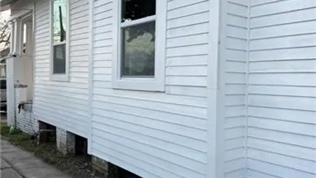 1616 Newton St thumbnail 5