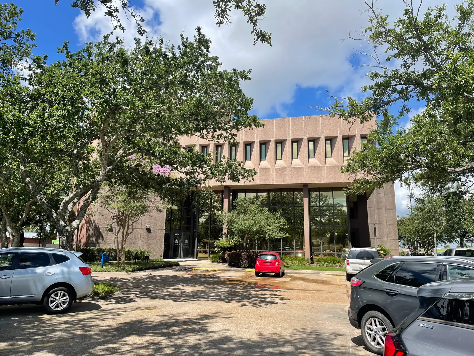 3401 Ryan St, Lake Charles, LA 70605