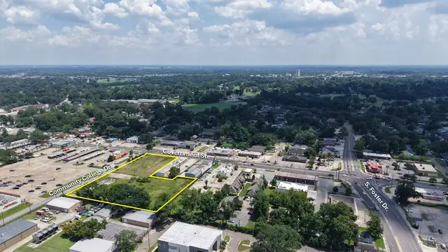 2.61 Acres - C1 - No Flood - Build Ready thumbnail 5