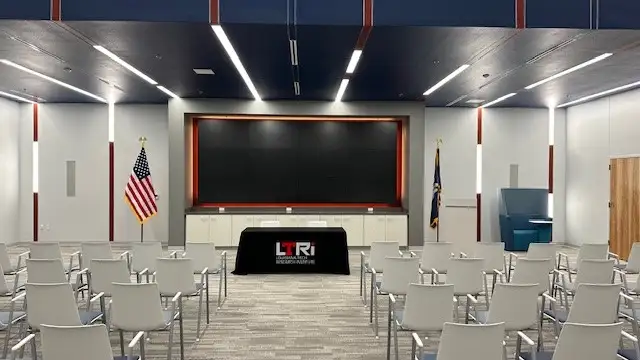 Lease Space - 6250 E Texas St thumbnail 5