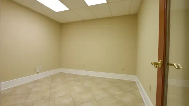 Suite C - COYS Building thumbnail 4