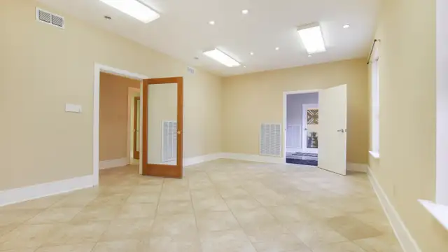 Suite C - COYS Building thumbnail 2