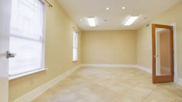 Suite C - COYS Building thumbnail 3