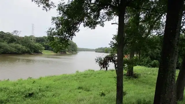 Pargoud Landing thumbnail 4
