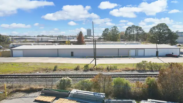 Partially Leased Warehouse with Upside Potential thumbnail 5