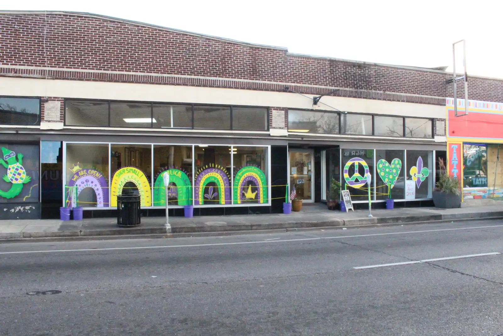 7720 W Main St