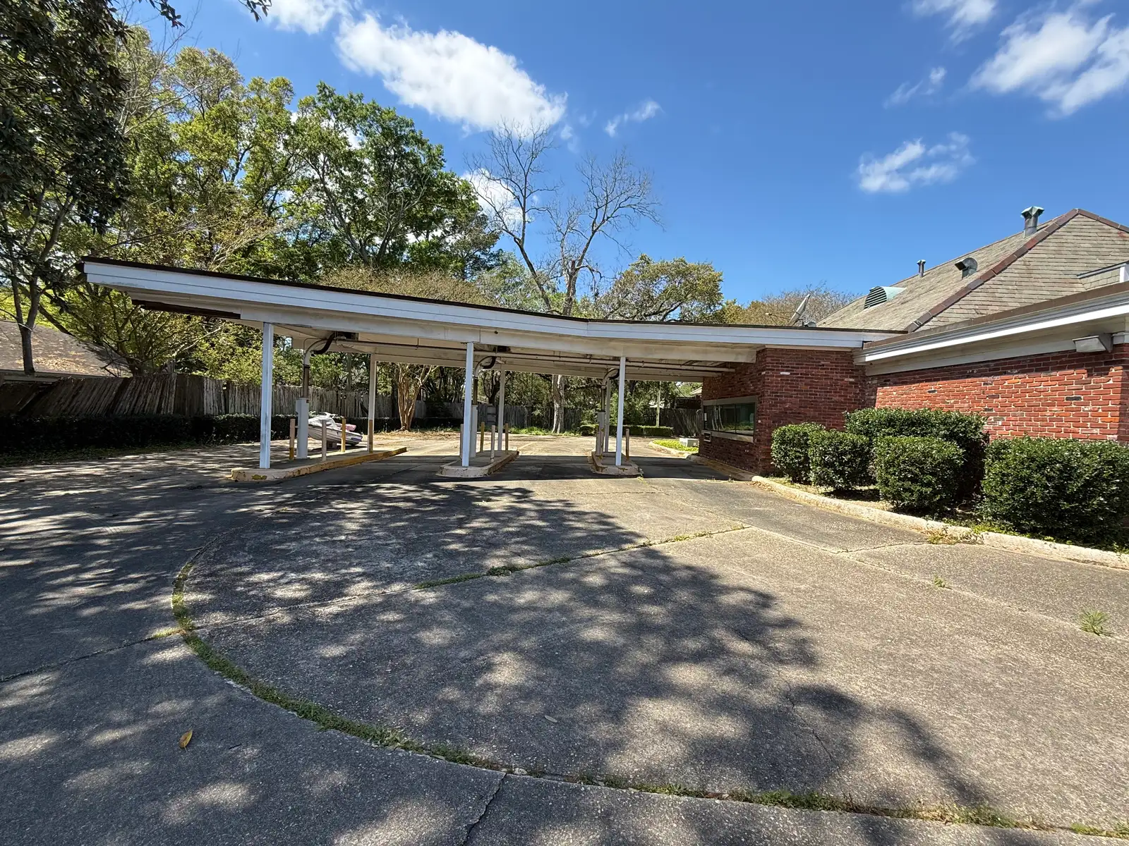 8796 Greenwell Springs Rd image 3
