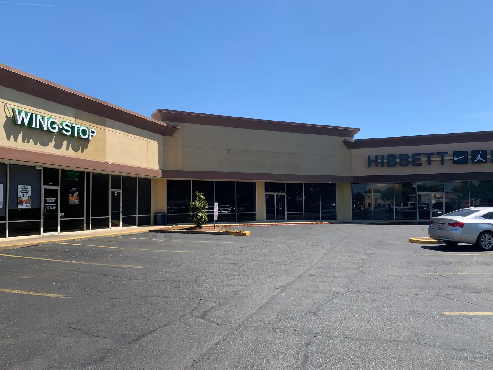 D - Walmart Plaza - Retail Space For Lease 929 Keyser Ave., Natchitoches, LA
