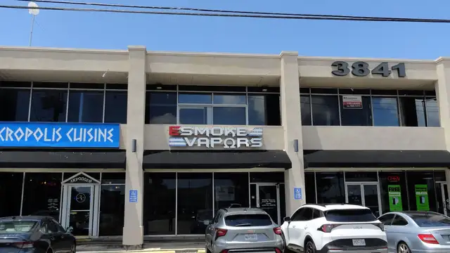 Veterans Blvd. Retail & Office thumbnail 3