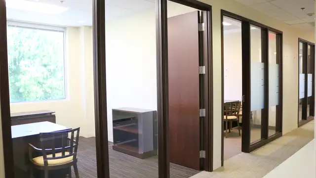 Fully Furnished Harborview Suites thumbnail 3