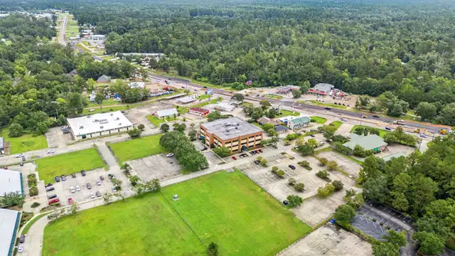Village Walk-Lot G thumbnail 2