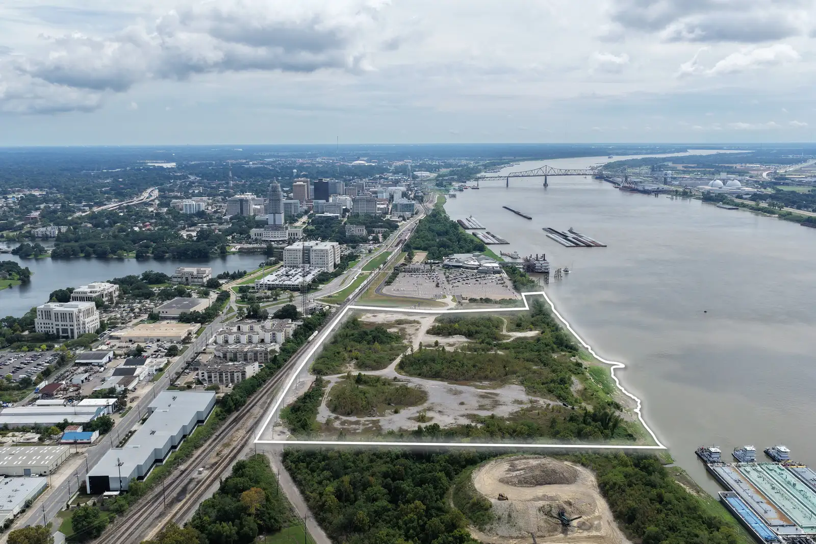 32.31-Acre Mississippi Riverfront Industrial & Development Site