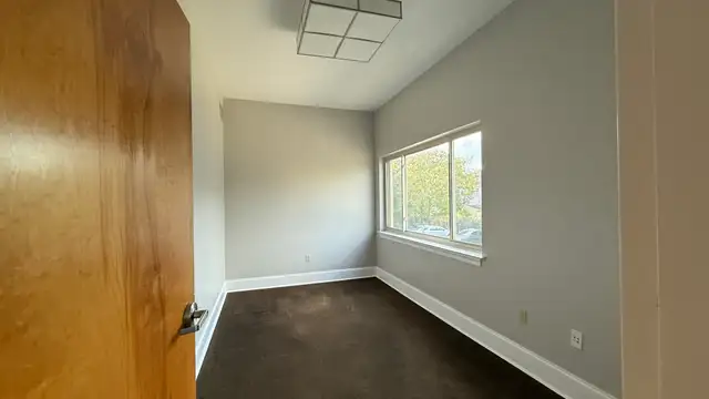 1700 Josephine St #201 thumbnail 3