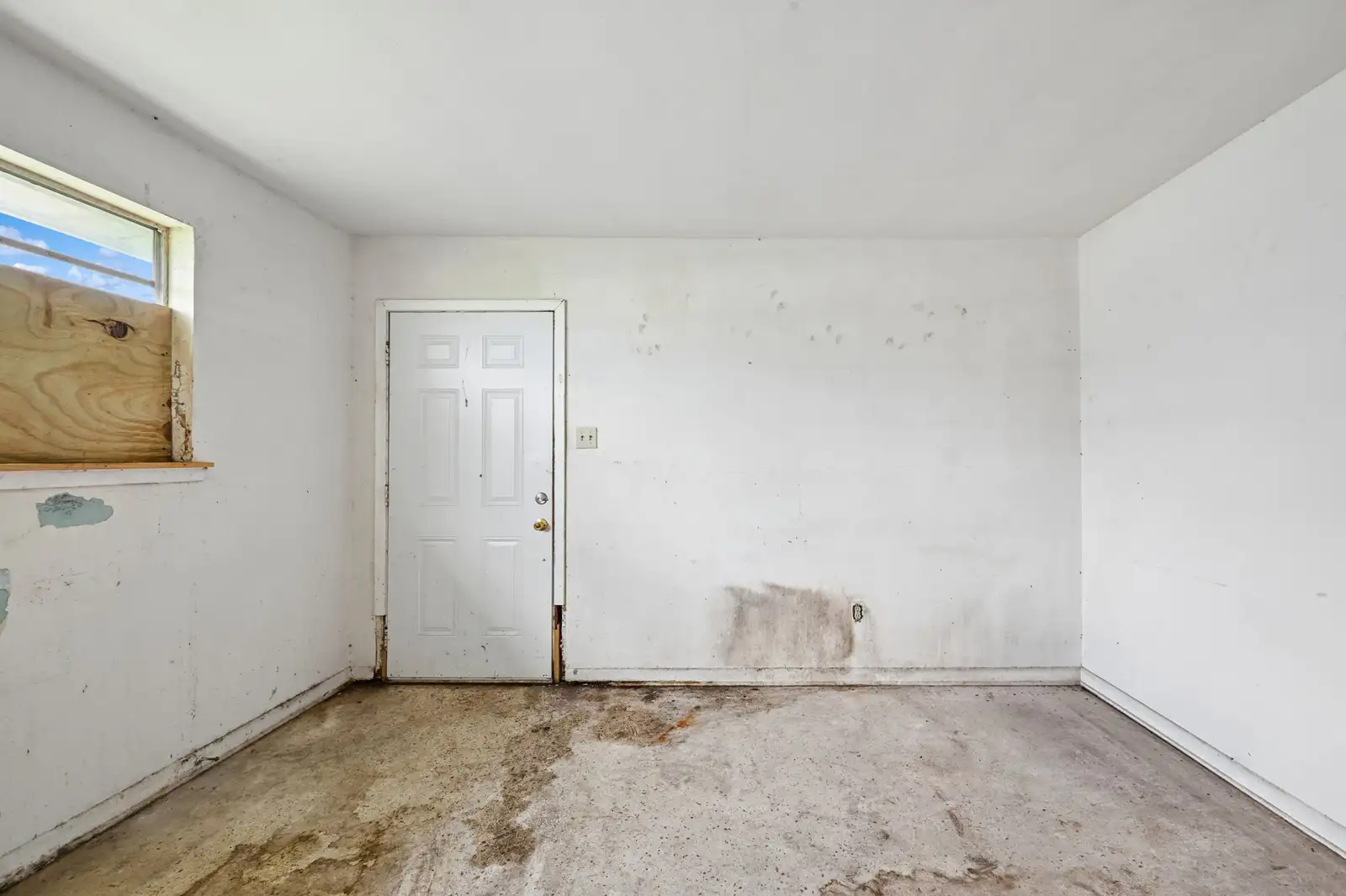 312, 314, 316 Farrar Ave
