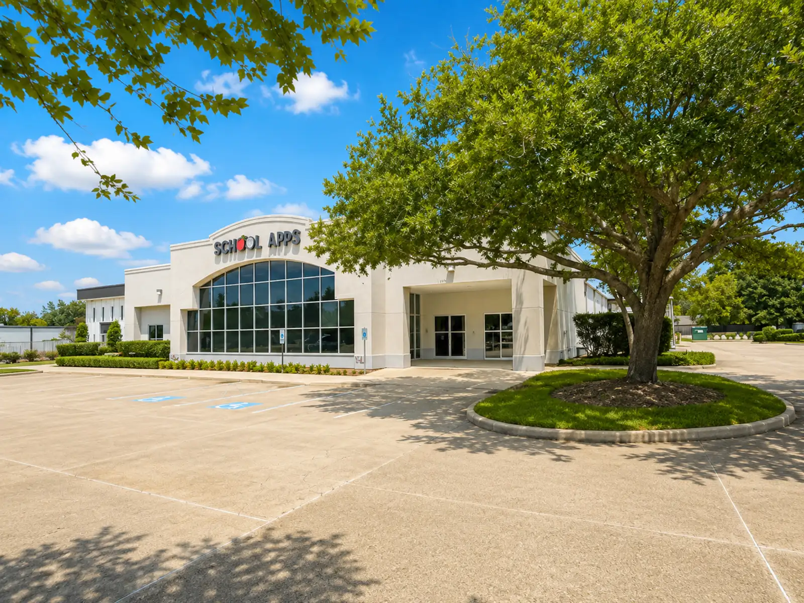 9335 Interline Ave: Prime Location in Baton Rouge