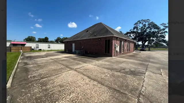 17133 Old Jefferson Hwy thumbnail 3
