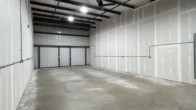 1800 L and A Rd 112 thumbnail 4