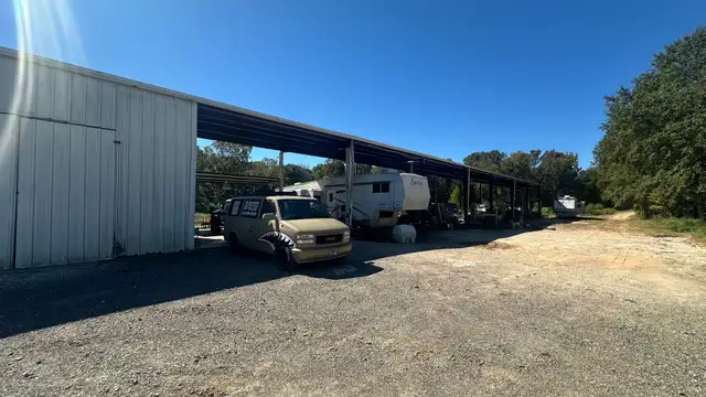 11850 Mansfield Rd thumbnail 2