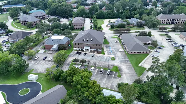 7884 Office Park Blvd thumbnail 4