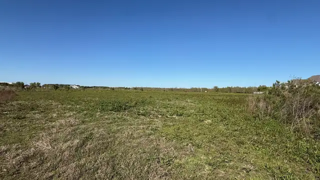 3.44 Acres Oak Harbor Blvd. thumbnail 4