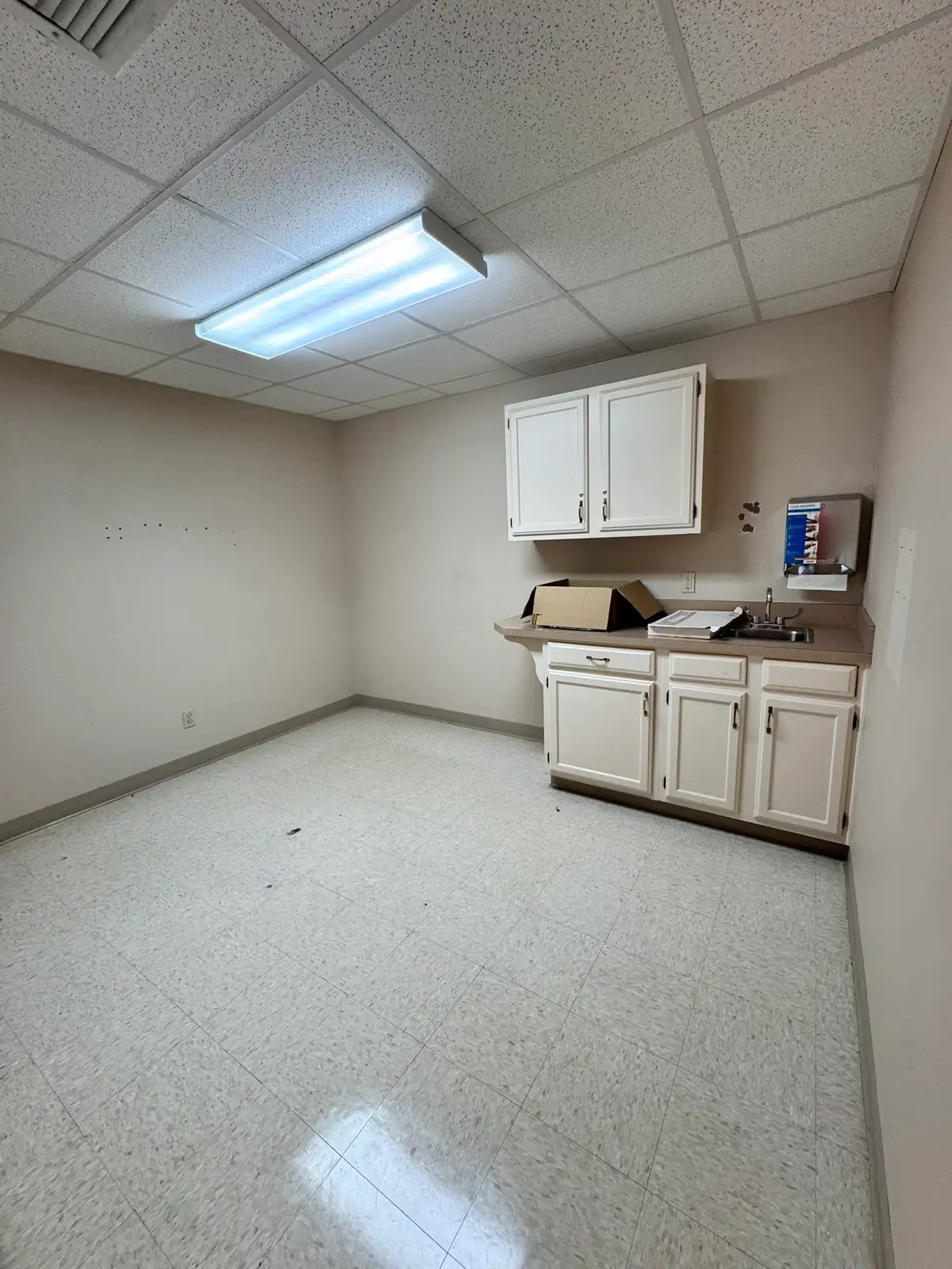 1400 US-80 image 16