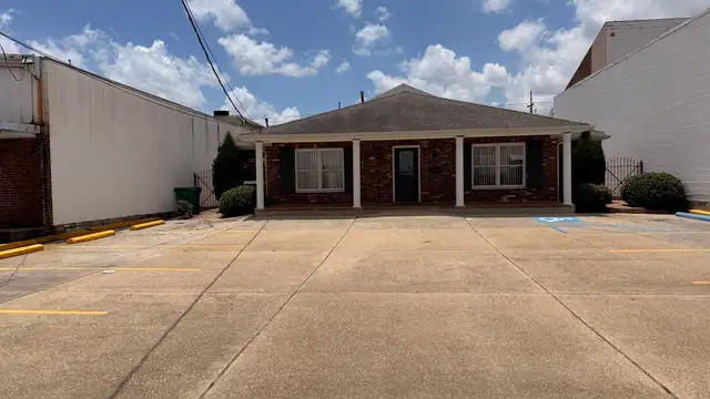 2808 Hessmer Ave thumbnail 2