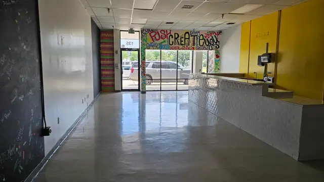Suite 135 image
