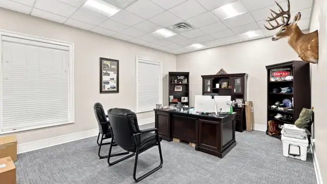1801 S Beglis Pkwy thumbnail 5