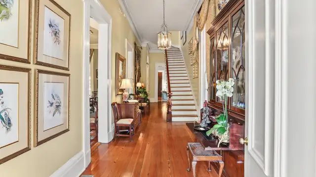View image 17