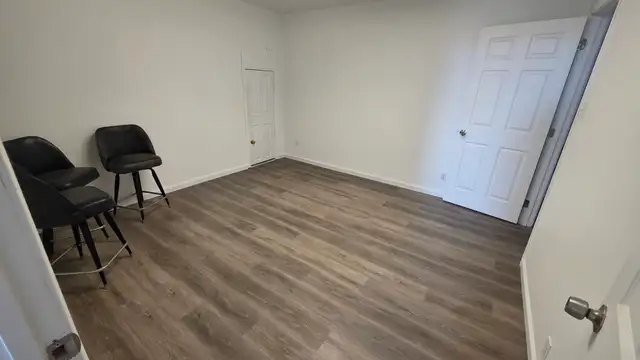 2229 Hickory Ave thumbnail 5