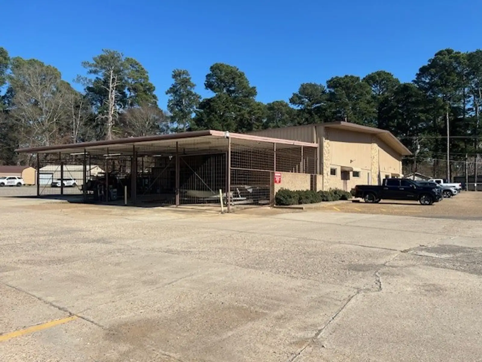 4910 N Market St, Shreveport, LA 71107
