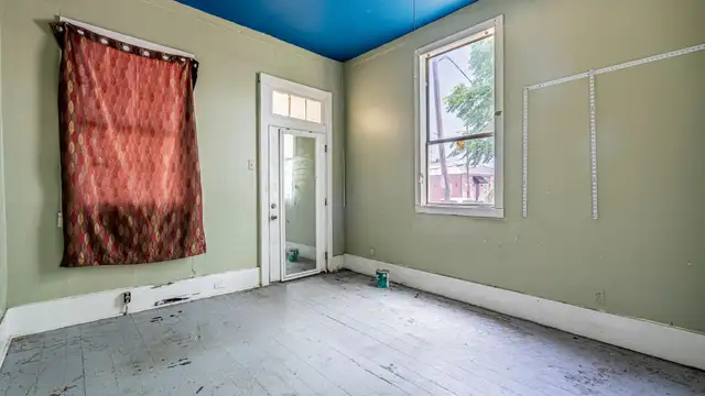 View image 10