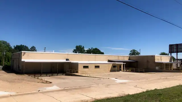 2115 McClellan St thumbnail 3