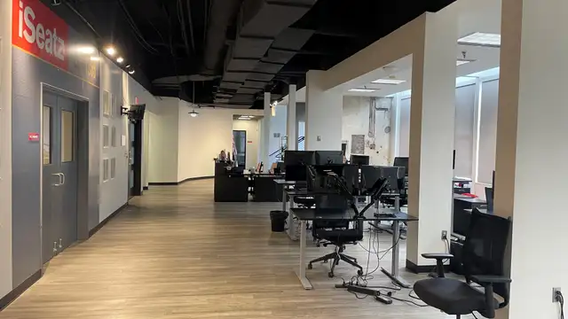 IP Office Building thumbnail 2