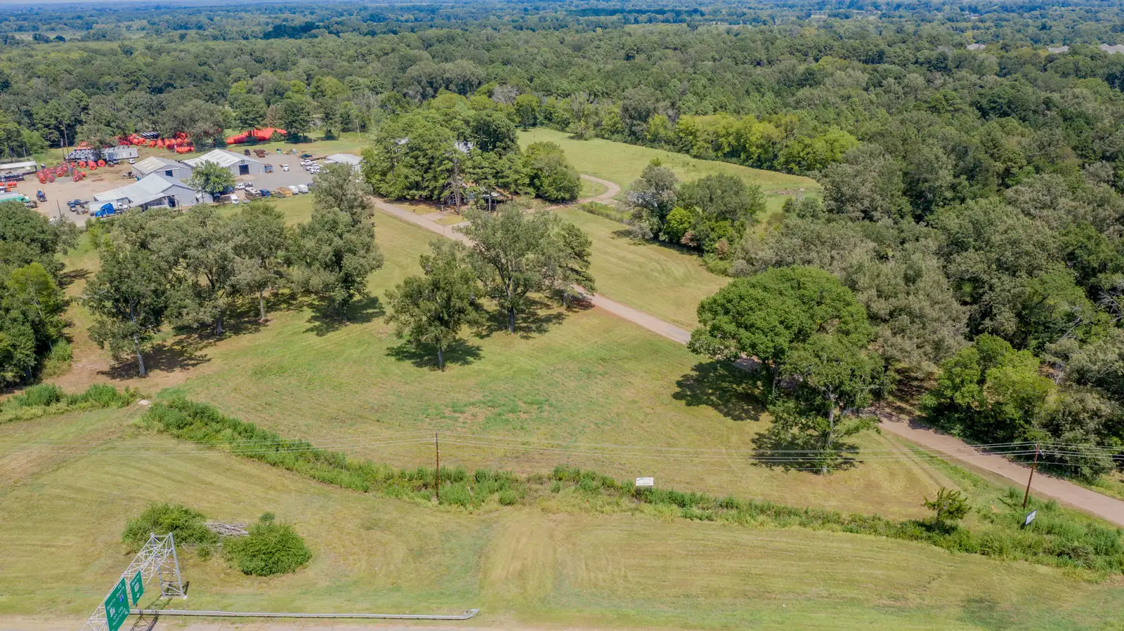 4000 N. Market and Pinehill image 6